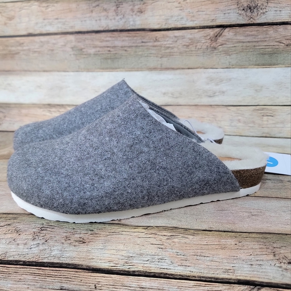 universal thread NWT gray slip on shoes